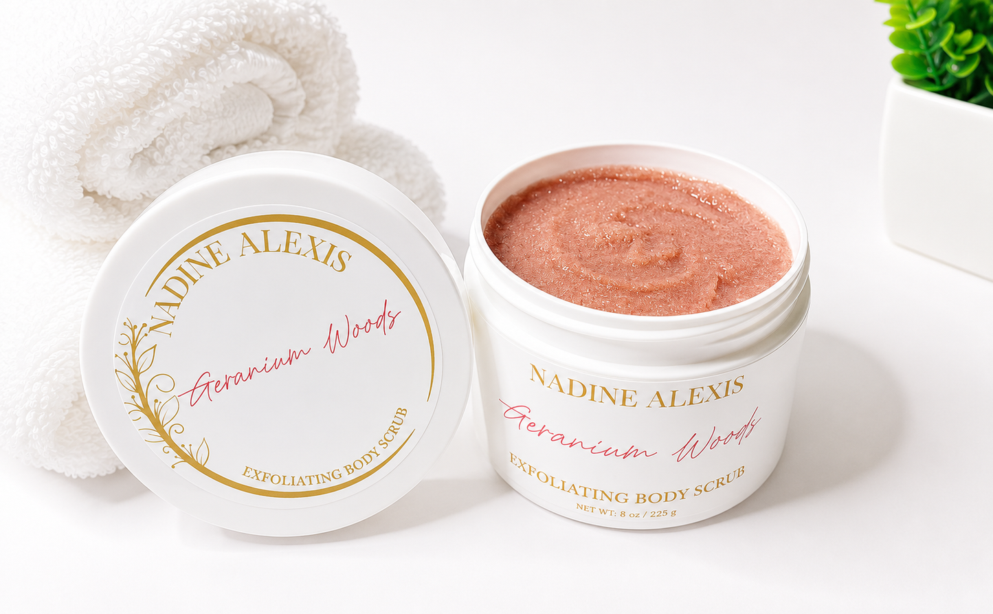 Geranium Woods Body Scrub